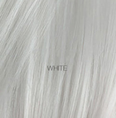 African Black Woman's Long Wavy Middle Part Wig